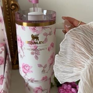 Stanley Floral Tumbler with Pink Roses and Gold Accents